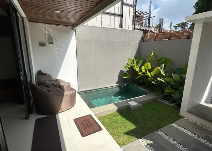 Villa Salty Palms *